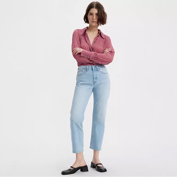 LEVIS Wedgie light wash jeans size 26 - Picture 6 of 7